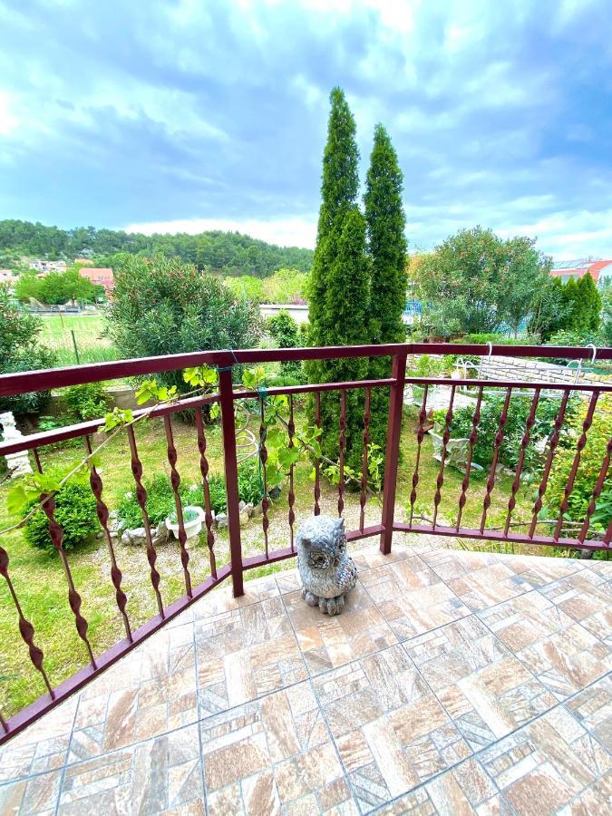 Guesthouse Erceg Skradin Extérieur photo