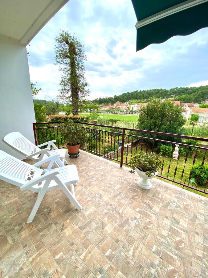Guesthouse Erceg Skradin Extérieur photo